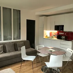 Appartement Tour Eiffel Rent, Parijs